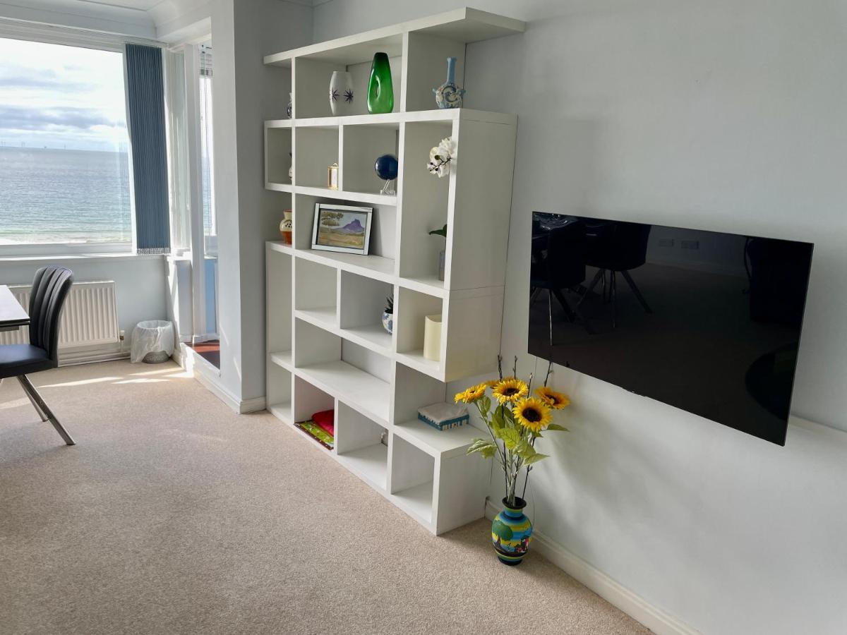 Seascape With Outstanding Sea Views Apartment Brighton Bagian luar foto