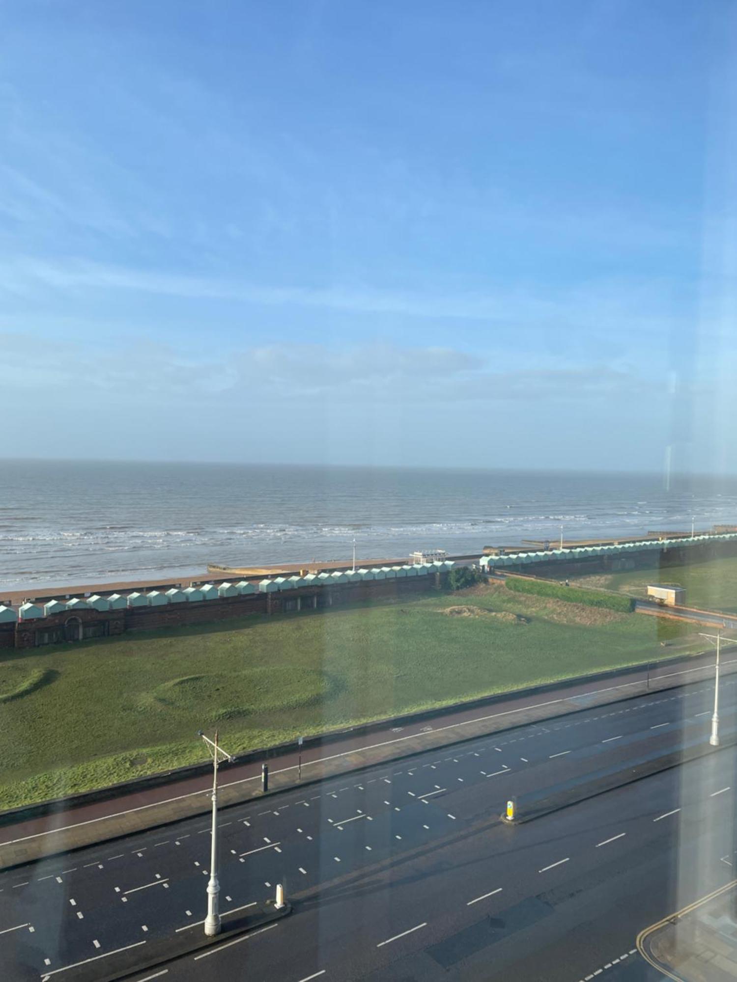 Seascape With Outstanding Sea Views Apartment Brighton Bagian luar foto